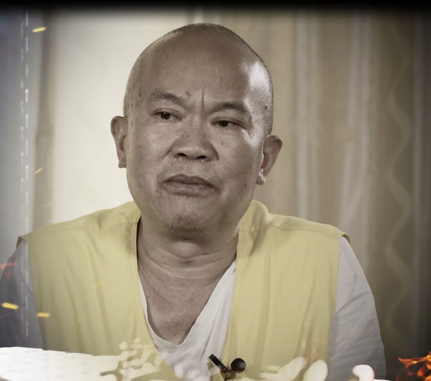 私藏枪支、充当“保护伞”！这位公安局长的结局很难看