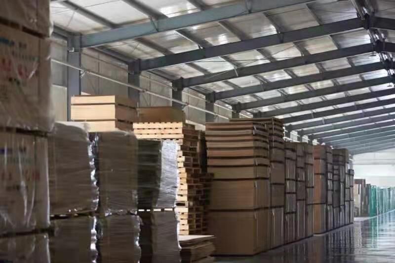 苹果枝做家具,苹果枝变金蝉卵枝