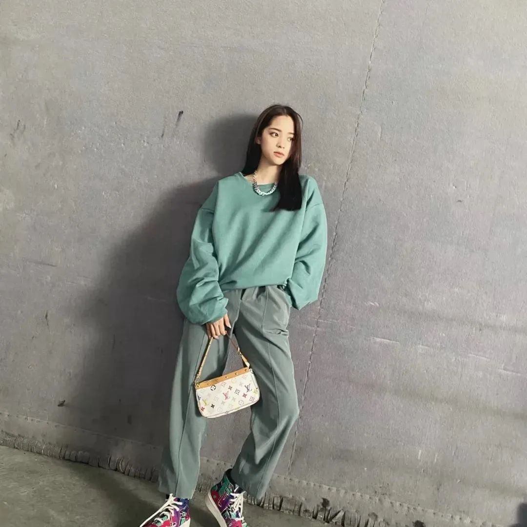 年度会穿榜单来了你爱豆同款都在这儿！快买