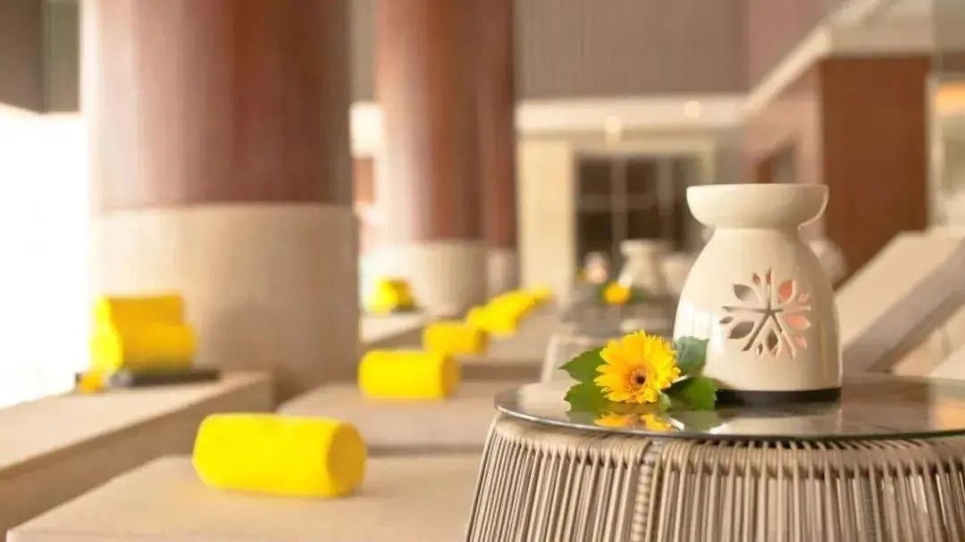 走出《大秦赋》！明天跟着9号线去西安临潼度假区邂逅炫“彩”之旅