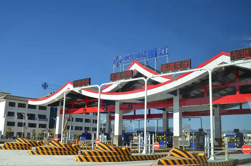 「丽江热线」通了！30分钟可到鹤庆