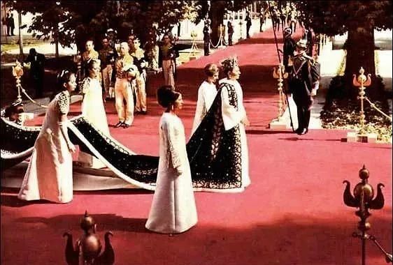 明星拥有的顶级珠宝,大明星的珠宝