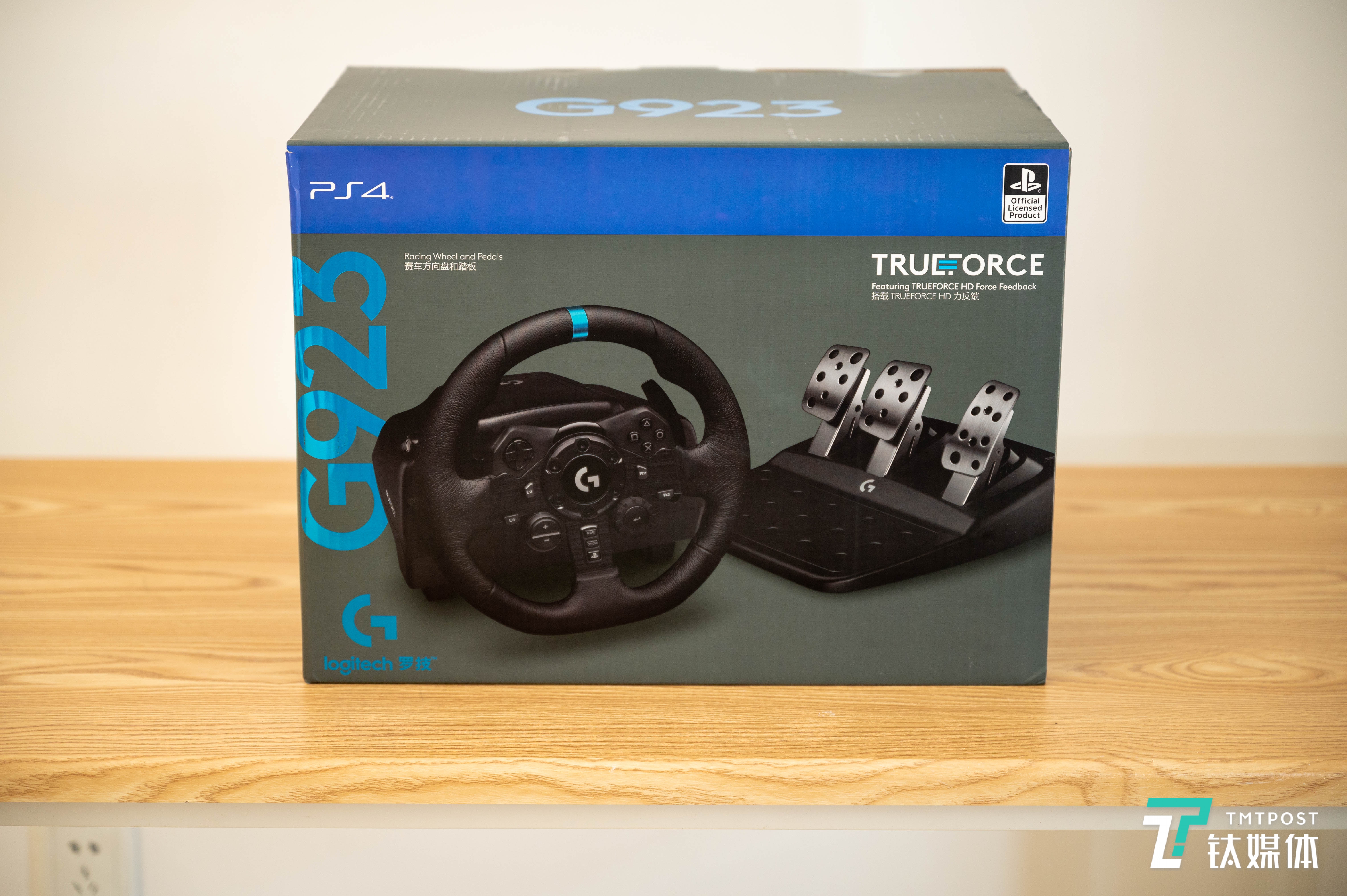 罗技模拟驾驶方向盘g923,罗技g923模拟赛车力反馈方向盘