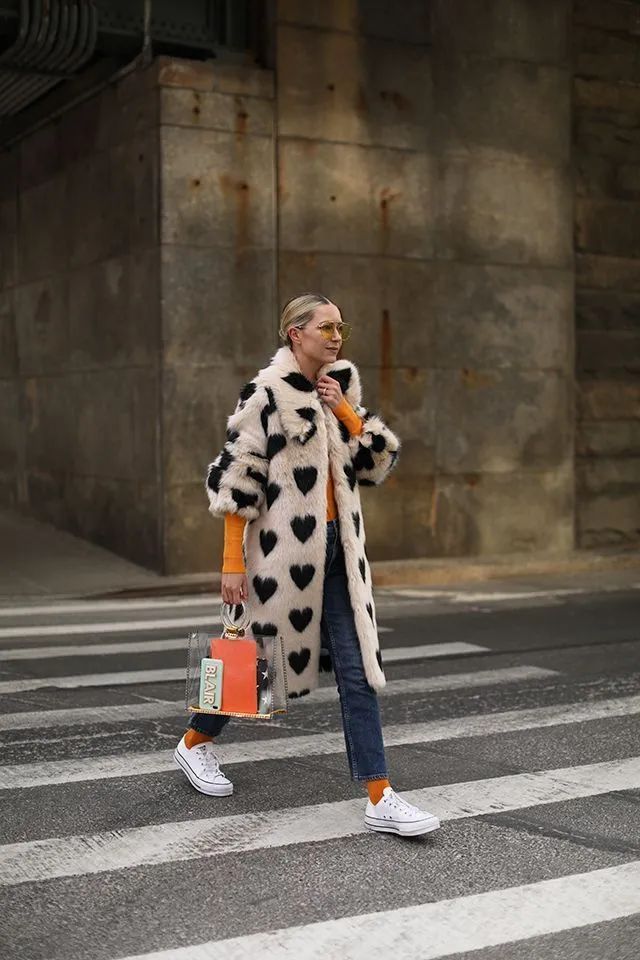 轻奢皮草大衣,高端轻奢皮草大衣