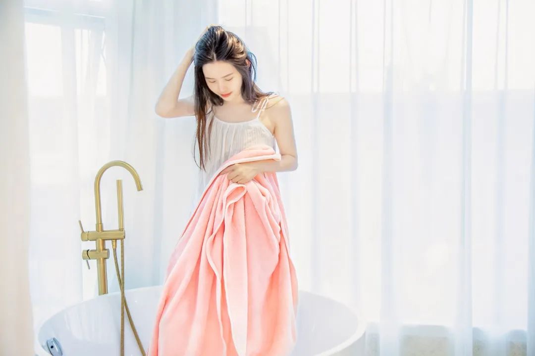 很会吸水的浴巾,冬天浴巾吸水性超强不掉毛