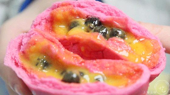 淮海路上10m²！连座位也没有的店，专卖香港“彩色点心”