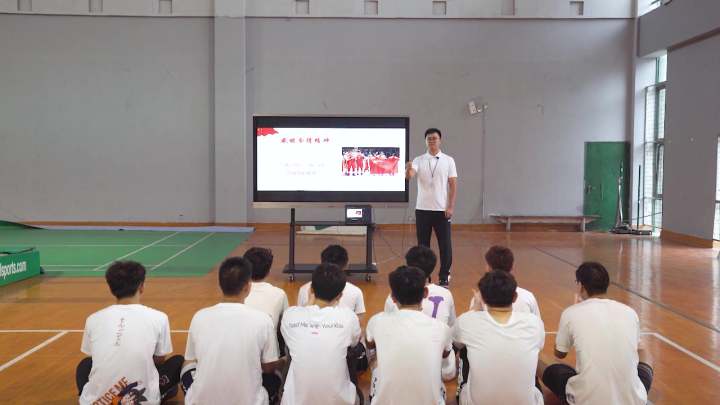 教授打球技巧,教授篮球绝招