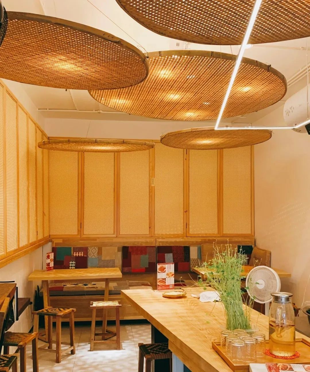 宽窄巷子附近有一条什么街,宽窄巷子旁边的小巷子