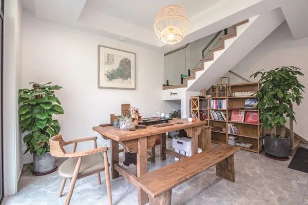 魔都著名网红公寓,上海魔都民宿附近好玩的