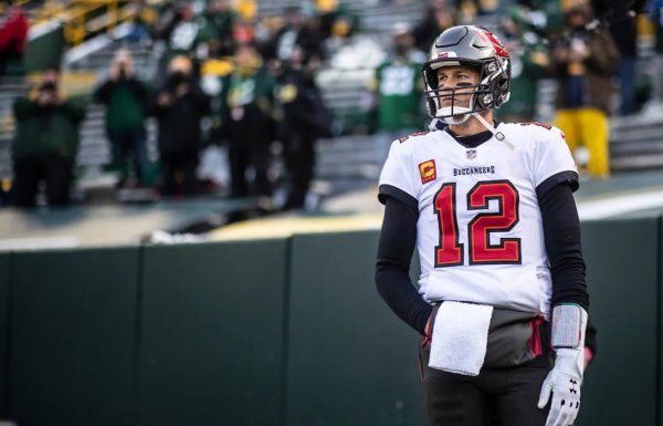 汤姆布雷迪看法网,橄榄球巨星汤姆布雷迪肌肉