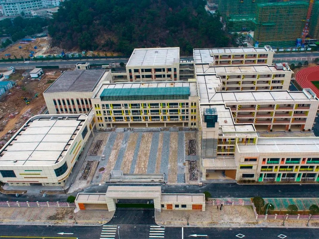 颜值爆棚的学校,颜值爆表的学校