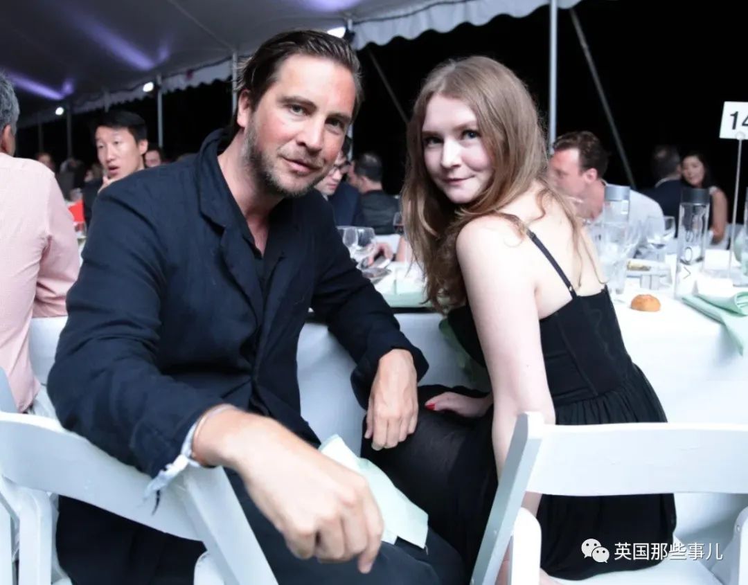 司机女儿冒充千金大小姐,卡车司机女儿假扮名媛