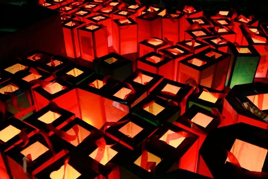 鍙や粖杈夋槧瀹屾暣瑙嗛,鍙や粖浜ょ浉杈夋槧