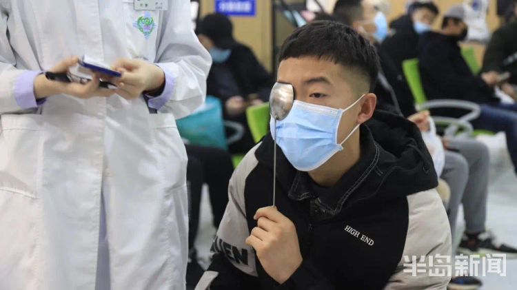 怎么帮孩子矫正近视,防控近视建议