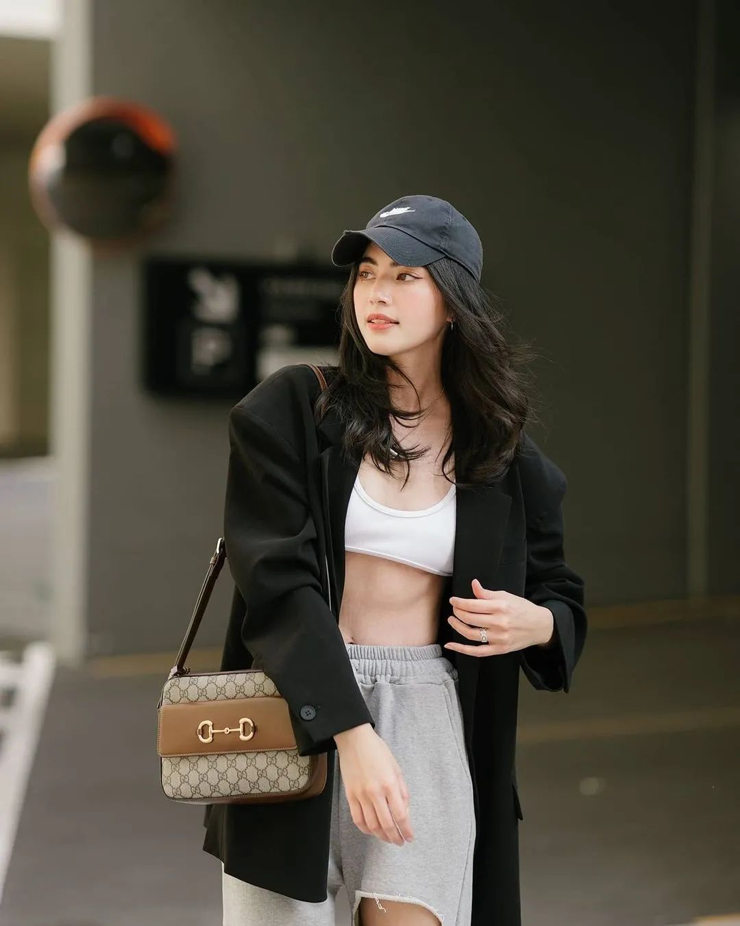 这件单品玩转所有秋季穿搭,这几件单品让穿衣更时髦