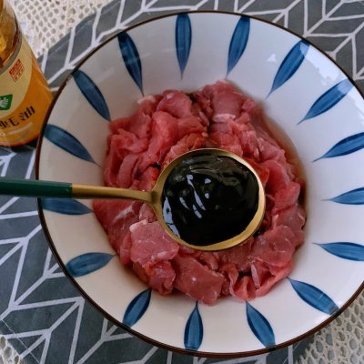 香菜拌牛肉真的巨好吃,春日时令美味尝鲜