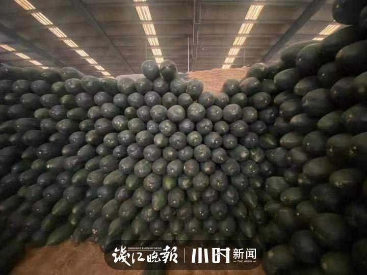 从30年前艮山门摆摊的生姜哥到如今营收好几个亿，杭州“菜王”卢克刚的奋斗史