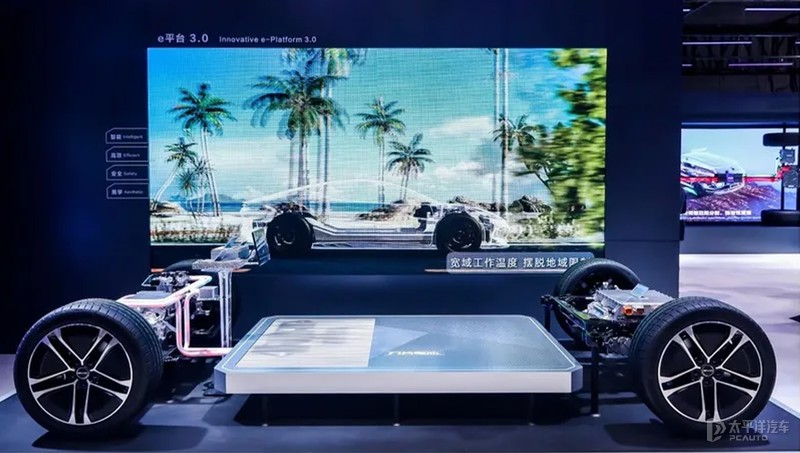 新款比亚迪电动轿车十几万,比亚迪电动小车