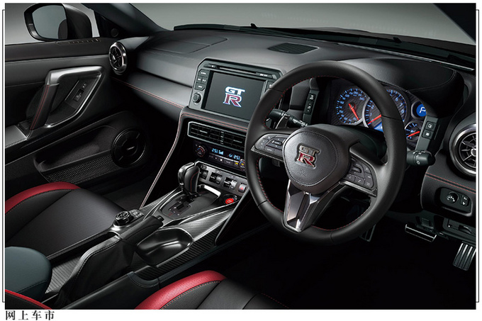 日产新款gt-r实车曝光,日产新款gt-r发布