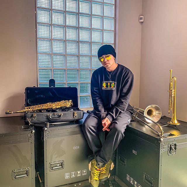 王一博安踏篮球鞋,王一博同款球鞋aj3