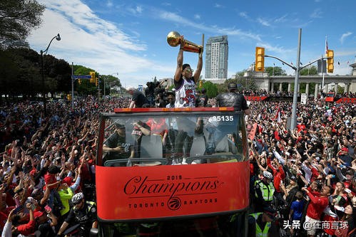 洛瑞小打大集锦,洛瑞大器晚成