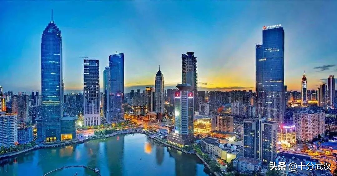 武汉十大顶级酒吧,武汉酒吧推荐排行榜第一名