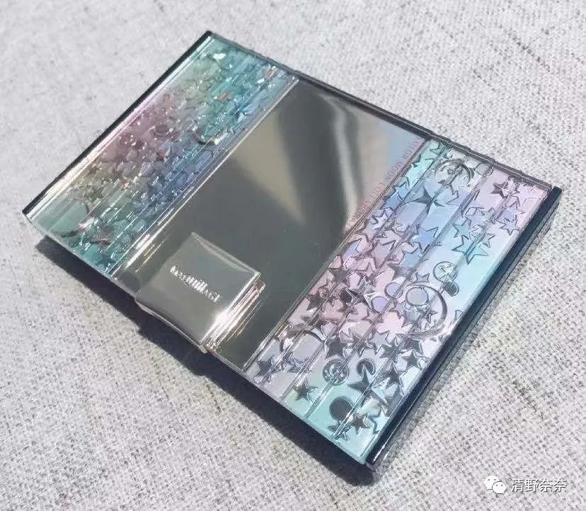 推荐一款平民好用的粉饼,给推荐一款特别细腻不干的粉饼