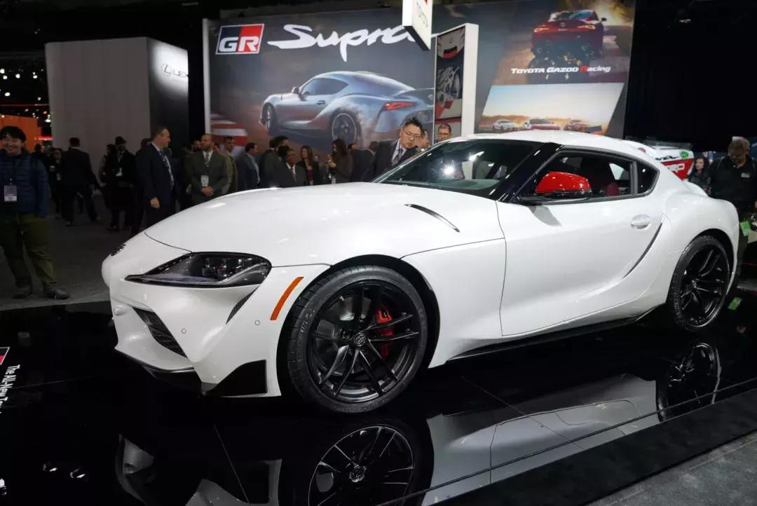 野马谢尔比gt500vs丰田supra,丰田supragt500终极版