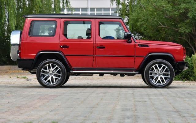 北汽bj80对比哈弗h9,北京bj802.3t与哈弗h9对比