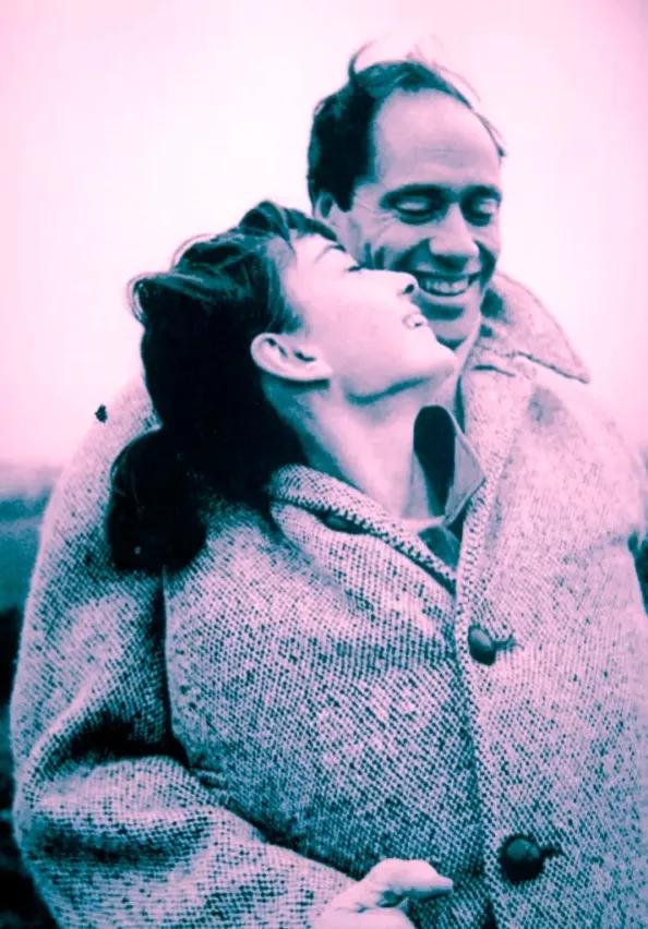 从以前到现在的爱情视频,你看过了太多电影里的爱情