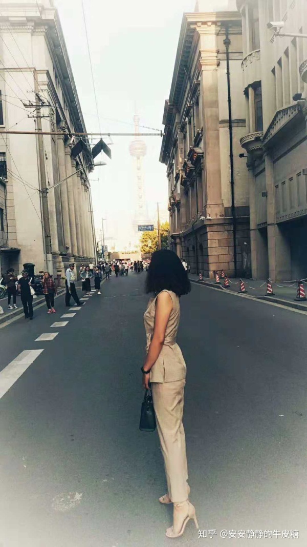 女生的大长腿是怎样练出来的,女人如何练成长腿