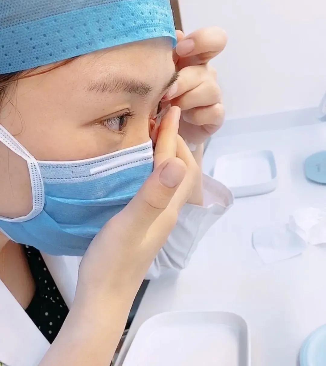 隐形应该怎么摘，专业方法在这里