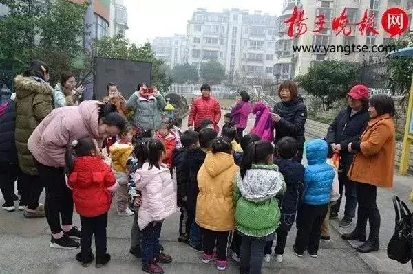 人贩子被拐事件,人贩子作案过程及被拐小孩的遭遇