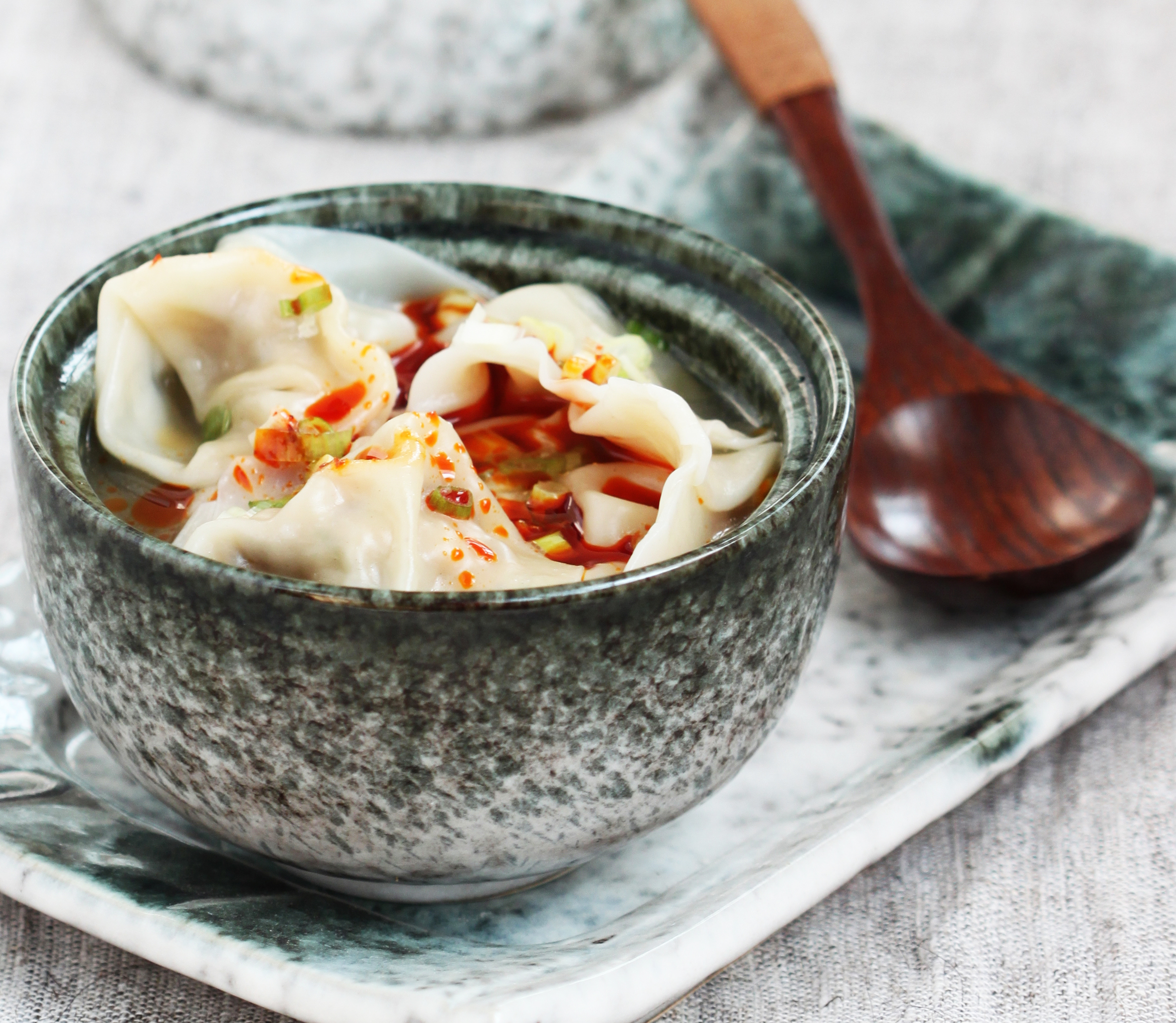 馄饨汤怎样调又鲜又香,馄饨汤怎么调好吃加虾