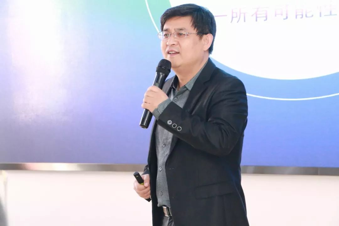 徐辉工作室暨宁夏北京两地交流研讨活动在亦庄一小召开