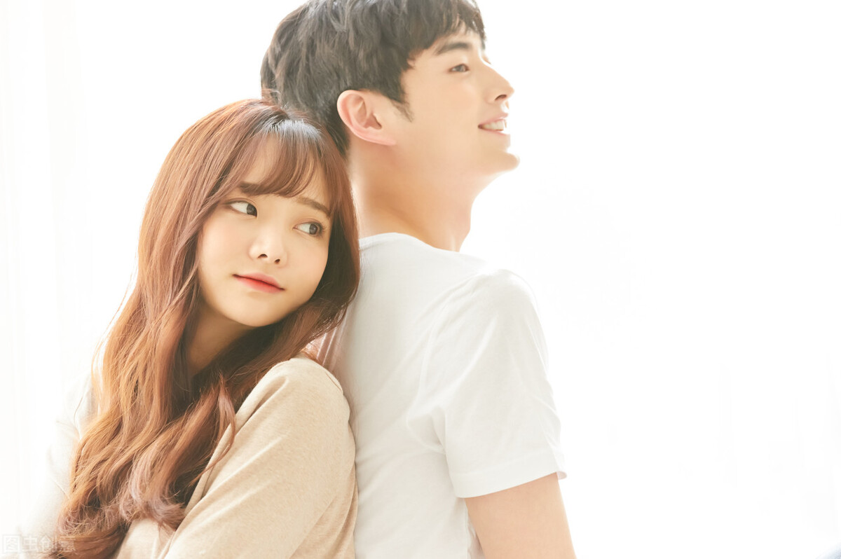 男友前任留下一张1万多块的婚床，我不想睡，男友却死活不想更换