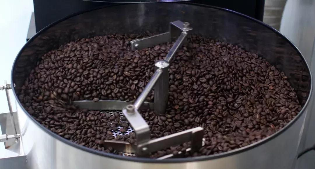 现磨手冲是速溶咖啡吗,手冲咖啡真的有人觉得好喝吗