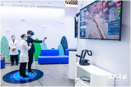 家长孩子必看系列,家长带小孩配镜探店