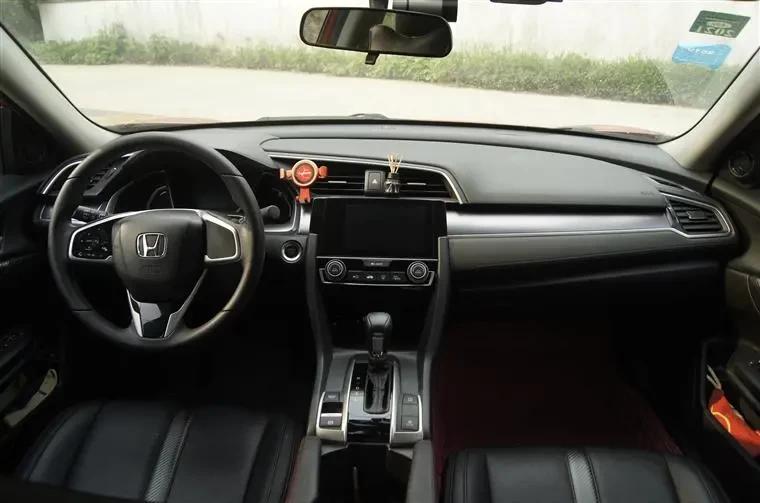 思域2018款二手车价格3万公里,十代思域1.0t3万公里收车价