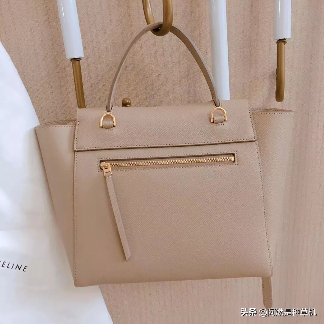 celine鲶鱼包nano与pico对比,celine鲶鱼包nano磁扣