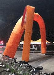 餐饮拉客套路,街边餐饮拉客