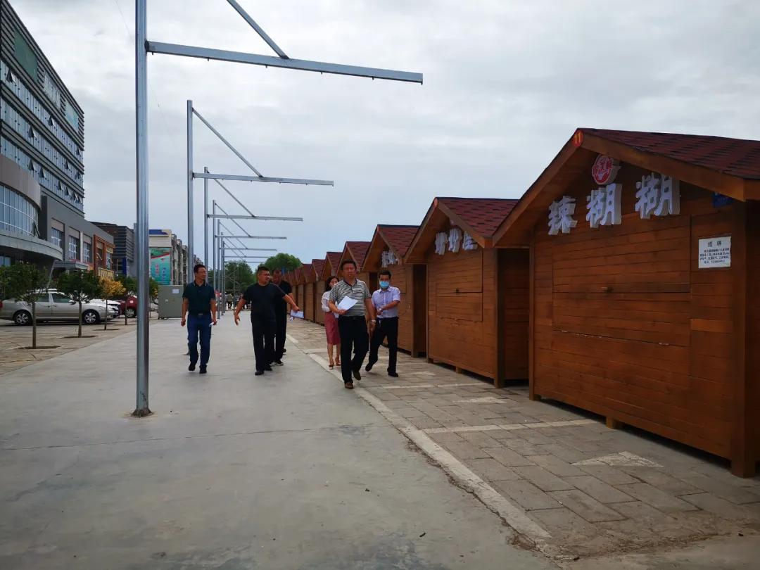 创城曝光台|新百广场秩序混乱问题依旧