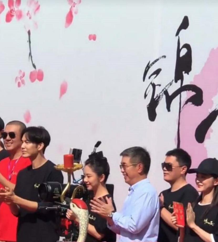 景甜张新成待我醒来时,景甜灼灼风华发布会