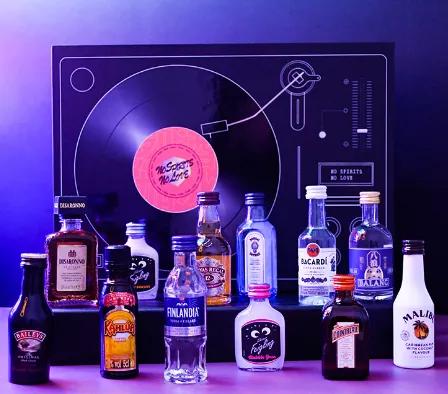 送女朋友的情人节礼物推荐最新款,送女朋友礼物实用惊喜轻奢情人节