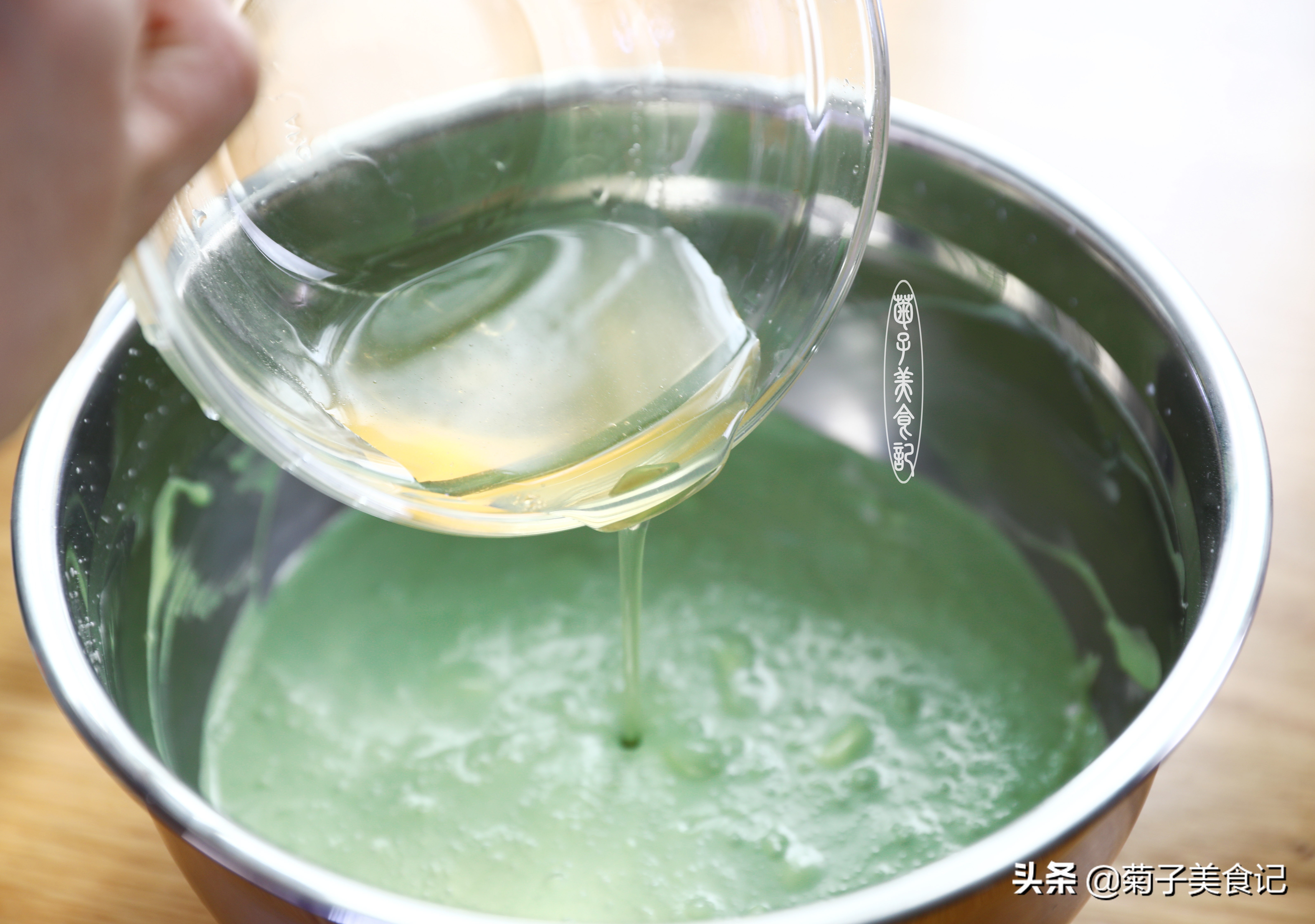 超级美味的抹茶蛋糕,夏季甜点清新抹茶慕斯