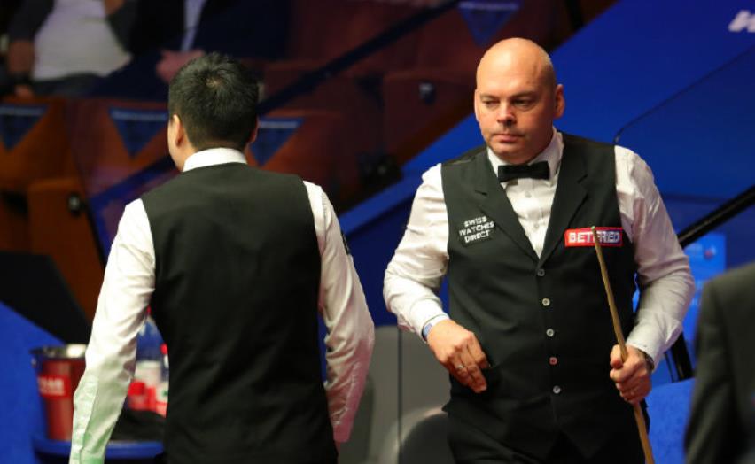 丁俊晖4比0横扫宾汉姆,丁俊晖逆转宾汉姆世锦赛