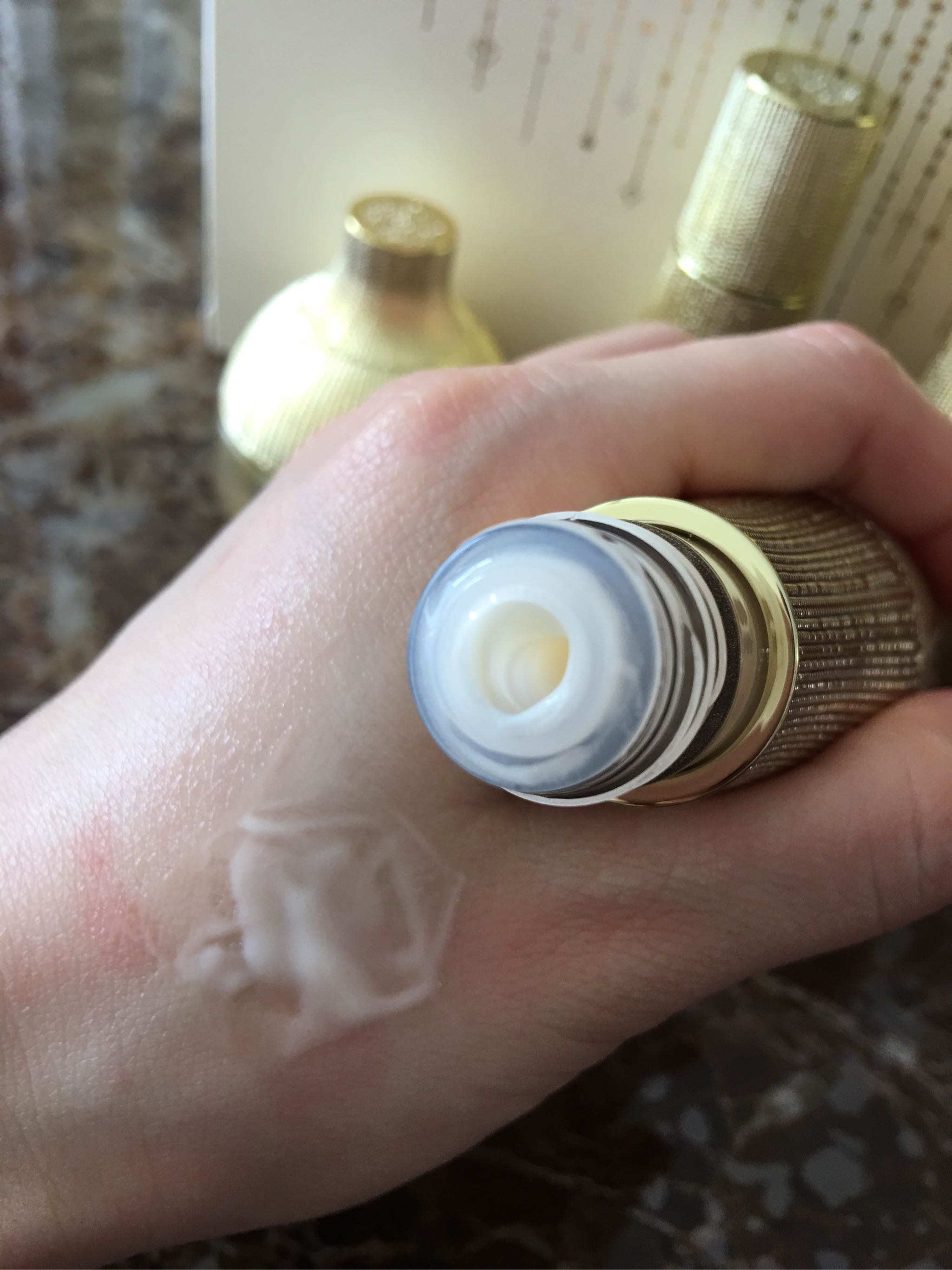 苏秘37呼吸防晒辨别真假,韩国苏秘37度呼吸金色怎么样