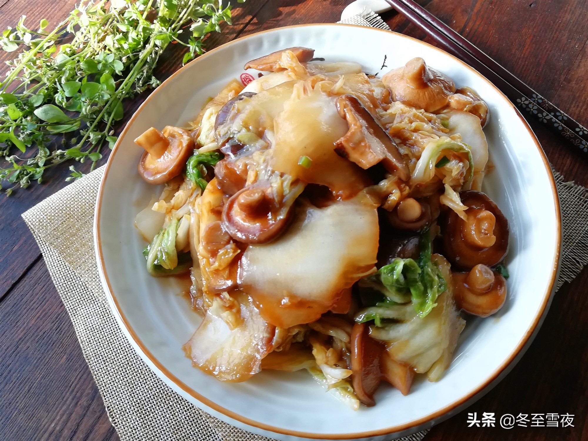 买了好多品种蘑菇怎么做好吃,新鲜蘑菇怎么做最好