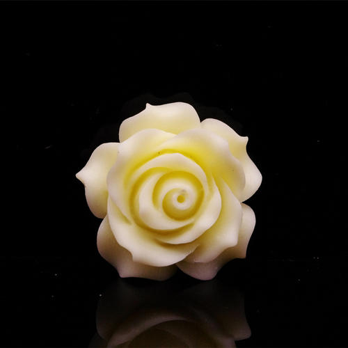 我的爱好之一是的英语,我的爱好之一是弹钢琴用英语怎么说