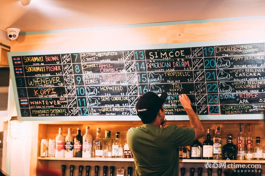 2块钱啤酒和5块啤酒的区别,啤酒4元和2元有什么区别